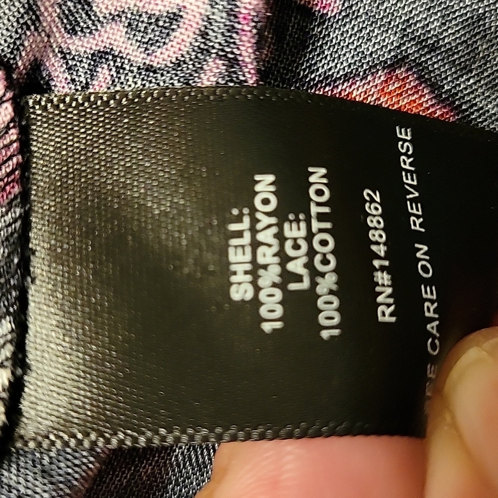 Adorable Torrid dress NWT - Picture 9 of 9